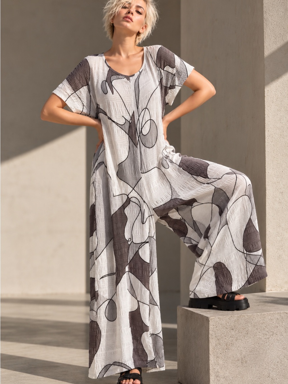 Dolcezza Art Simply Abstract Print Wide Leg Jumpsuit 24668 XL